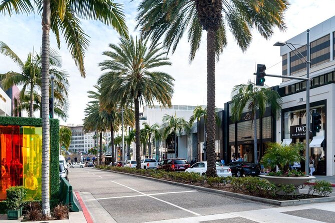 Private Scandals and Ghost Tour of Hollywood and Beverly Hills - Private Hollywood Scandals: What You’re Really Buying