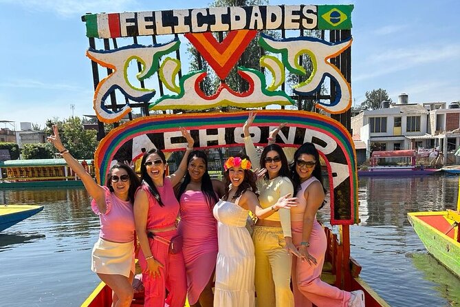 Private tour to the spooky Island of the Dolls in Xochimilco - Island time: how to make the most of your visit to the Dolls