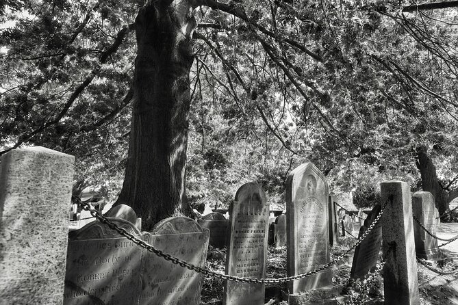Requiem for Salem Walking Ghost Tour - Where the “ghost” feeling comes from (without gimmicks)