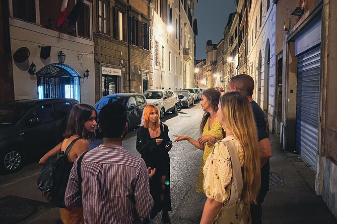 Rome: Private Night Ghost Walking Tour - Fontana del Mascherone: when drinking becomes deadly