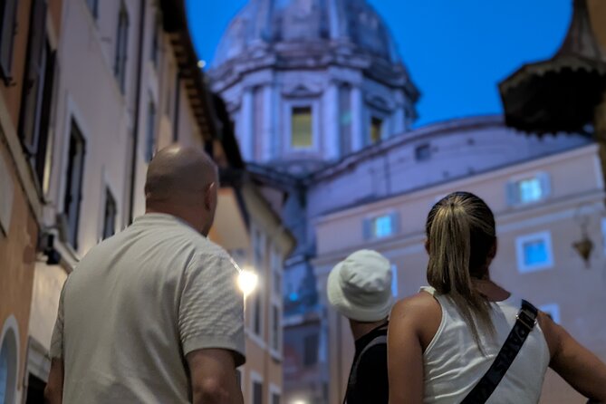 Rome Secrets with Dark History and Tasty Bites Tour Experience - Rome at night, but with a purpose