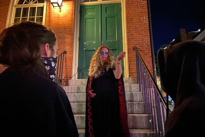 Salem's Spooky Spectres Walking Ghost Tour - Quick hits before you go