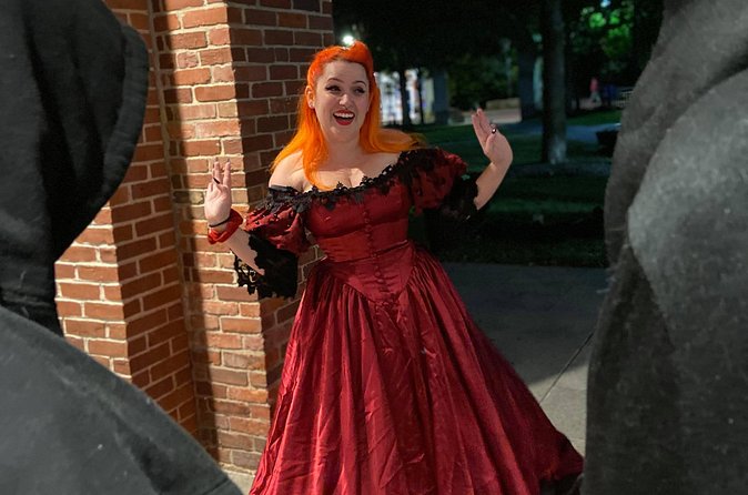 Salem's Spooky Spectres Walking Ghost Tour - Why the storytelling style matters (and when it can fall flat)