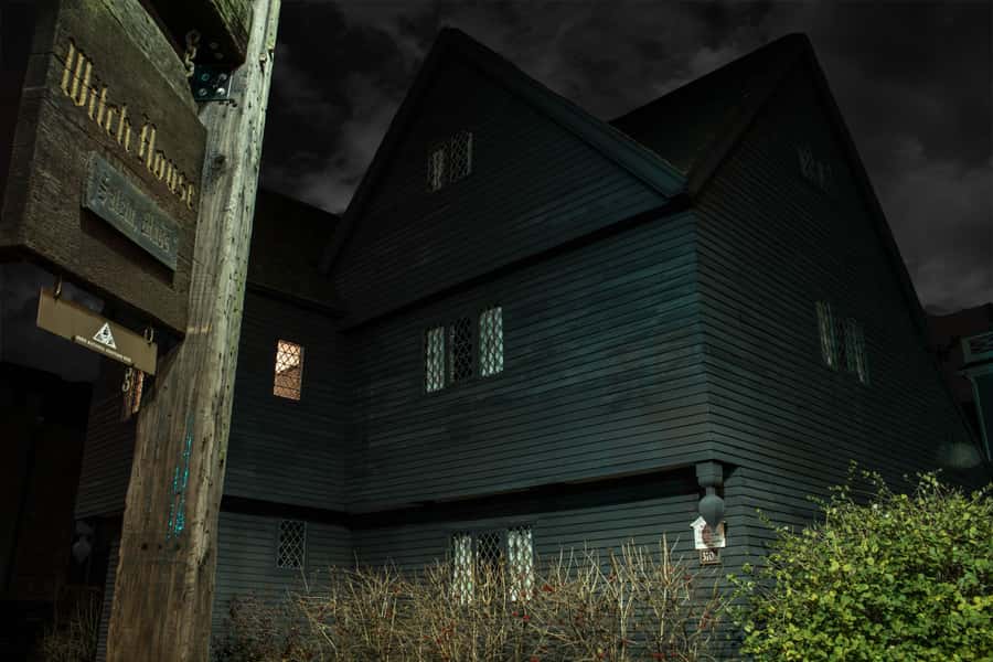 Salem: Ultimate Dead of Night Walking Ghost Tour - The Hawthorne Hotel storyline: why it’s a big deal