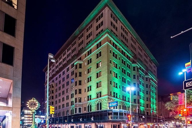 San Antonio Ghost Walking Tour - Stop-by-stop atmosphere: dark legends, landmarks, and camera “evidence”