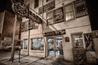 Savannah America's Most Haunted City® Walking Ghost Tour - Meeting on E Broughton St: Timing, Pace, and What to Bring
