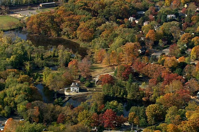 Self Guided Audio Ghost Tour of Sleepy Hollow - Sleepy Hollow Cemetery: Washington Irving closes the loop