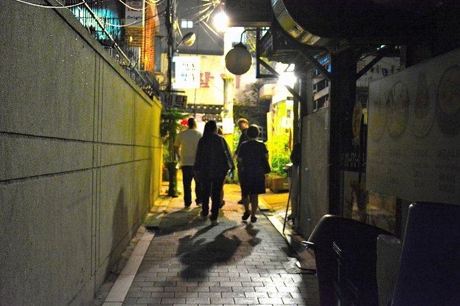 Seoul: Evening Dark History, Folklore & Ghost Story Walking Tour - Gyeonghuigung Palace at night: why this stop gets so much attention