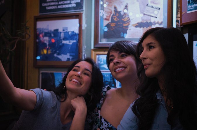SF's North Beach: Gourmet Ghost Tour - Includes full meal, 3 hrs - The Saloon stop and Il Casaro Pizzeria: pizza with a side of legend