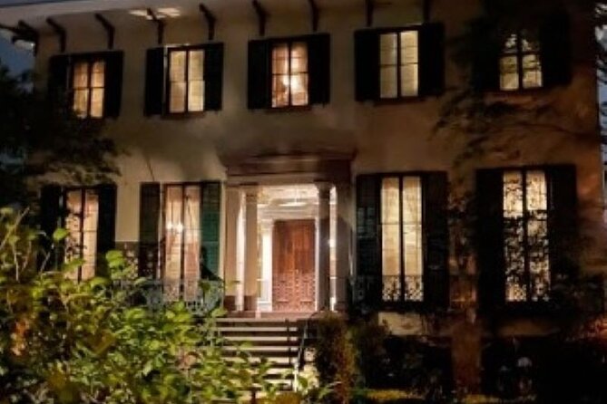 Shadows of Midnight Ultimate Late Night Savannah Ghost Tour - Safety, Scare Level, and Why It Feels Manageable at Night