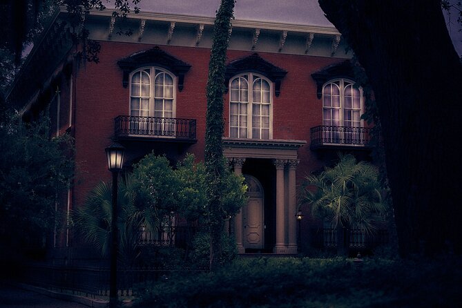 Sixth Sense Savannah Ghost Tour - The first big stop: Corson Mansion and the X-ray pioneer thread