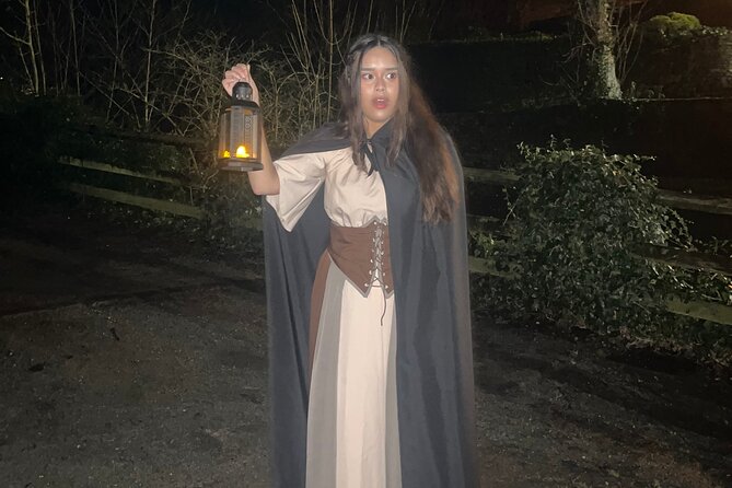 Skipton Ghost Walking Tour - Stop 1: Skipton Castle and why the first scene matters