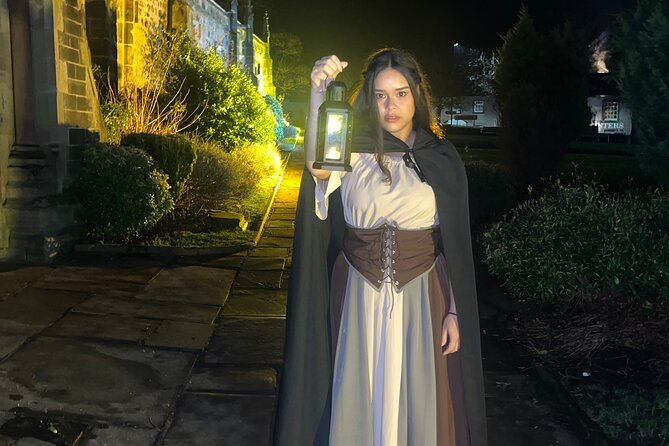 Skipton Ghost Walking Tour - Stop 7: Hallam’s Yard and why yards are creepier than streets