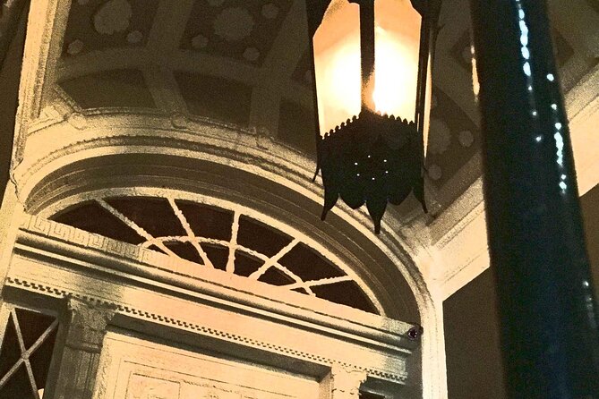 Small-Group French Quarter Haunted Ghost Tour - Your 7:30 pm walk: what happens during the 2 hours