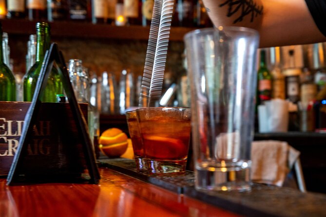 Spirits: New Orleans Cocktail & Ghost Tour - The Three Cocktail Stops: How the Tour Keeps You Entertained