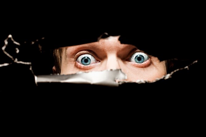 Spooky Strand Ghost Tour - Where the Strand earns its ghost-tour status