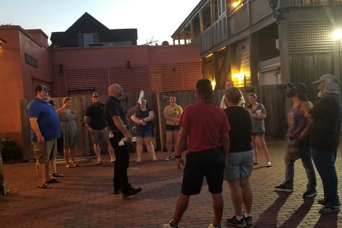St. Augustine Ghost Tour: A Ghostly Encounter - The Walking Portion: Dim Streets, Big Atmosphere, Real Footsteps