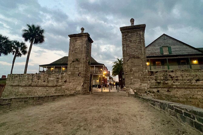 St. Augustine Ghost Tour on Premium Golf Cart with PiCk Up - Should you book this St. Augustine ghost tour on a golf cart?