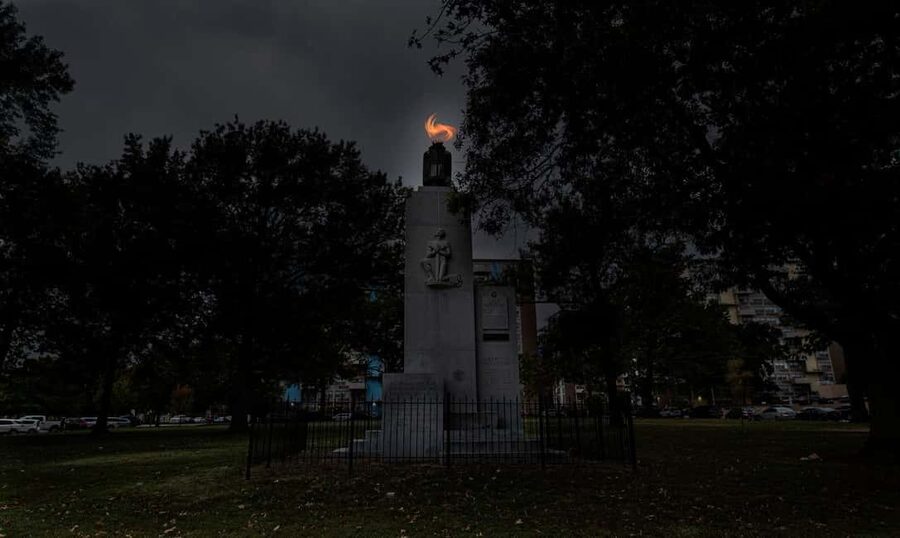 St. Louis Ghost Tour: Sinister Sins & Shadows - Soldiers Memorial Military Museum: Memorial Space With Unsettling Stories