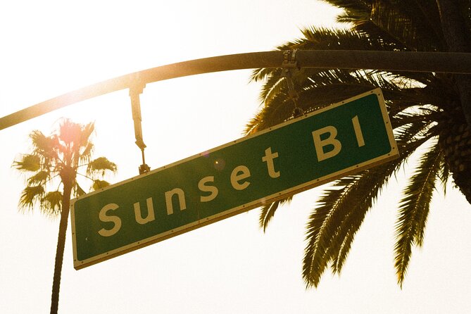 Sunset Boulevard True Crime and Ghost Stories Tour - Route Timing, Walking Style, and How the 2 Hours Feels