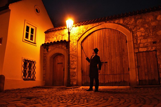 Telltale Ghost Tour - Hospital Na Františku since 1354: autopsies and a local ghost