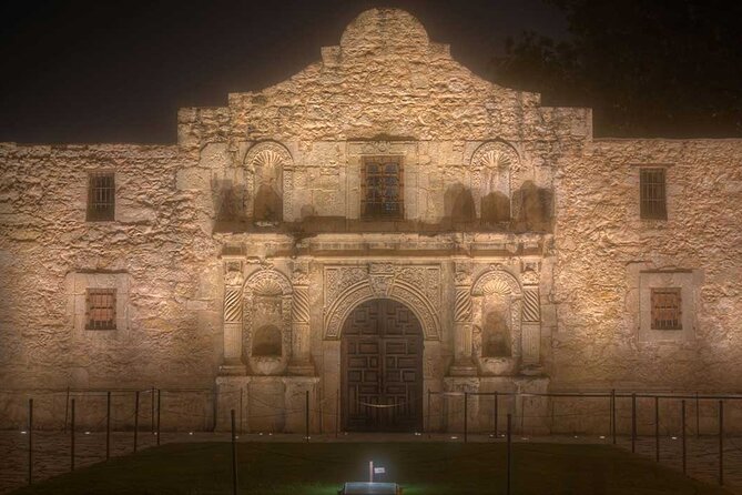 The Madames and Mayhem Walking Ghost Tour - Stop 2: San Fernando De Bexar Cathedral and the Stories of Faith and Power