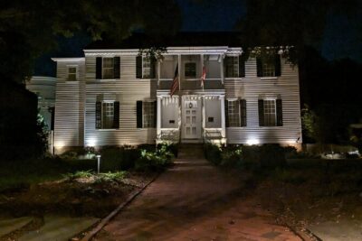 The Original Raleigh Ghost Walk - One hour of ghost stories: how the timing keeps it fun