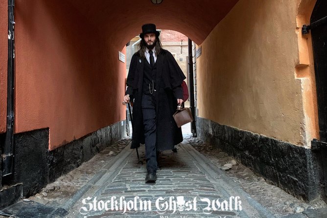 The Original Stockholm Ghost Walk and Historical Tour - Gamla Stan - History Plus a Little Sensory Theatre
