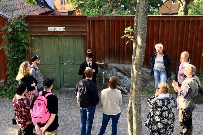 The Original Stockholm Ghost Walk and Historical Tour - Södermalm - Guides Who Play Along: Chris and Majsan’s Storytelling Energy