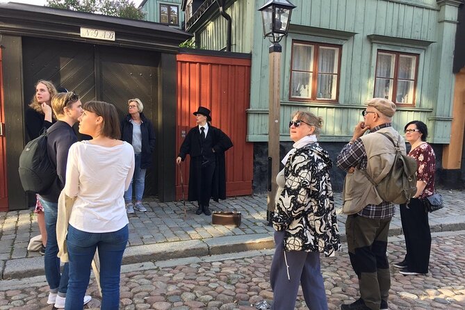 The Original Stockholm Ghost Walk and Historical Tour - Södermalm - Language, Group Size, and Hearing the Stories
