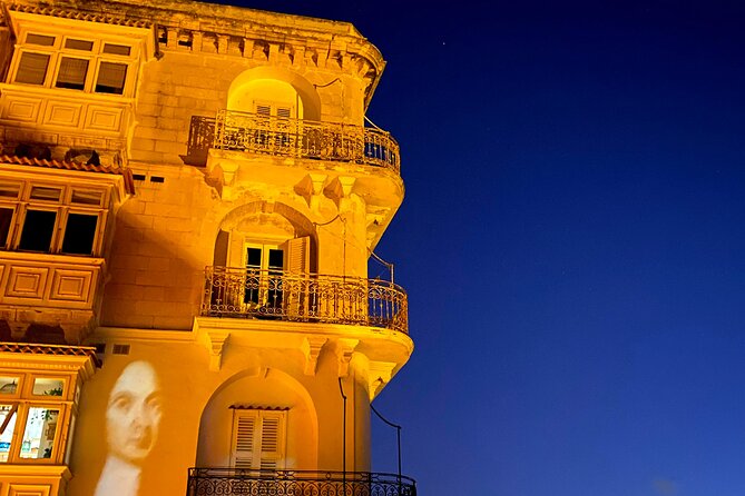 The Original Valletta Ghost Tour - Meeting at Sette Giugno Monument: start strong and don’t wander