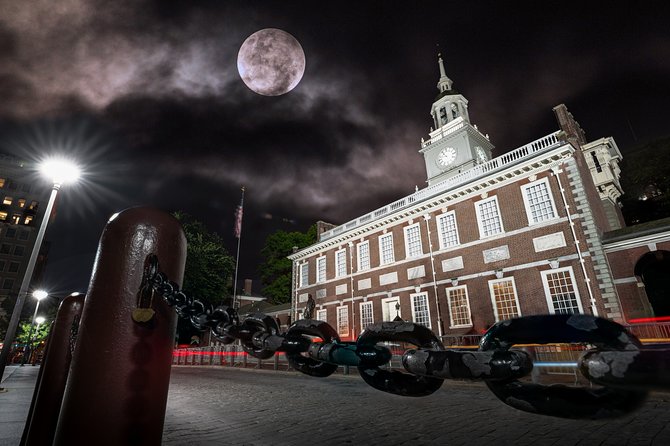 The Phantom Penance of Philadelphia Ghost Tour - The guides are the real headline (Pat, Ari, Jackson, Elle, Percy, Ellis)