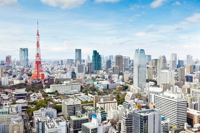 Tokyo Ghost Tour Through Haunting Japanese Legends - The guide factor: small group access and stories with serious prep