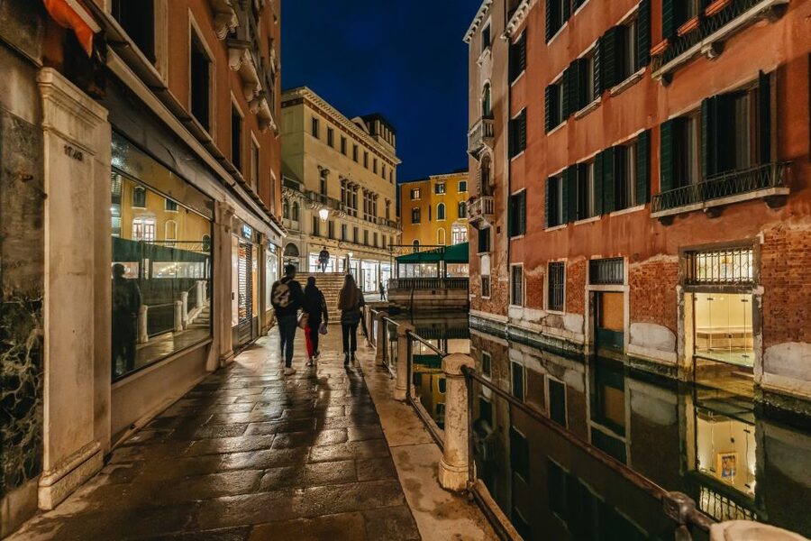 Venice: The Ghost & Legends Walking Tour - Fondamenta Nuova and San Michele: the lagoon’s edge of memory