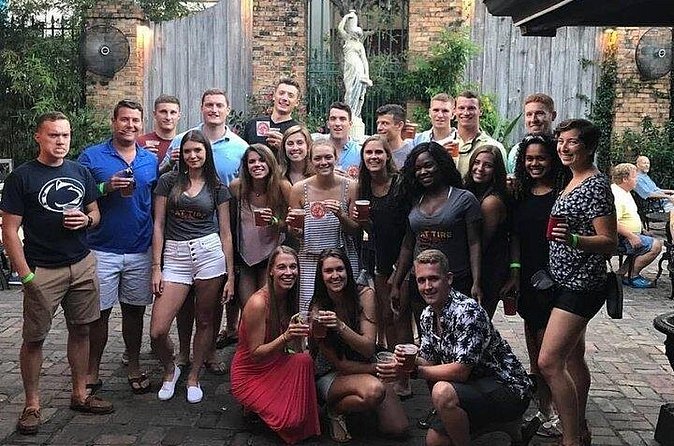 Walking Ghost Tour Pub Crawl - Boos with Booze - Walking Ghost Tour Pub Crawl in Pensacola: what you’re really paying for