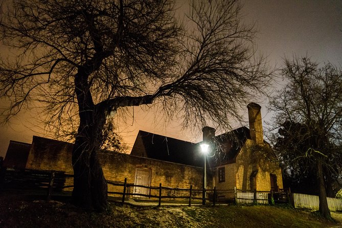 Whispers of Williamsburg Haunted Ghost Tour with Add-on options - A One-Hour Haunted Walk Through Williamsburg’s Most Recognizable Sites