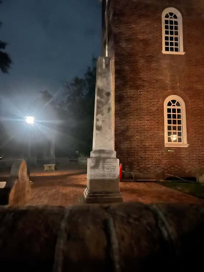 Williamsburg: Dead of Night Tour with Paranormal Equipment - What to Bring for a Comfortable, Photo-Friendly Night