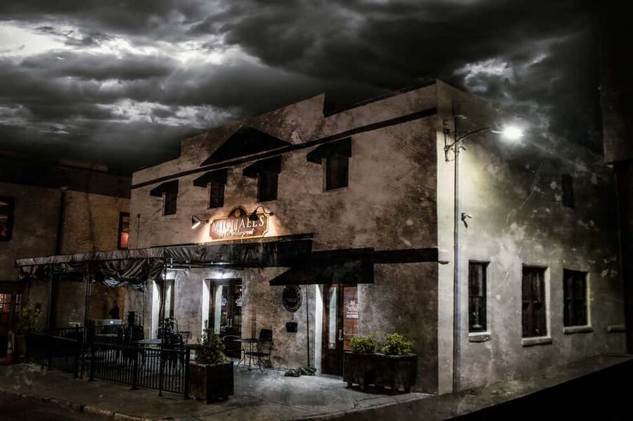 Wraiths & Wicked Whispers: Wilmington Ghost Tour - Wilmington Riverwalk at Night: Cold Air by the Water