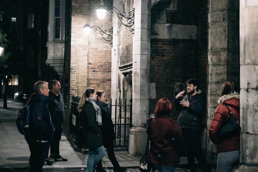 York’s Haunted Heart : Ghost, Ghouls and Gallows - Snickleway Inn and Bedern Passage: small spaces, big feelings